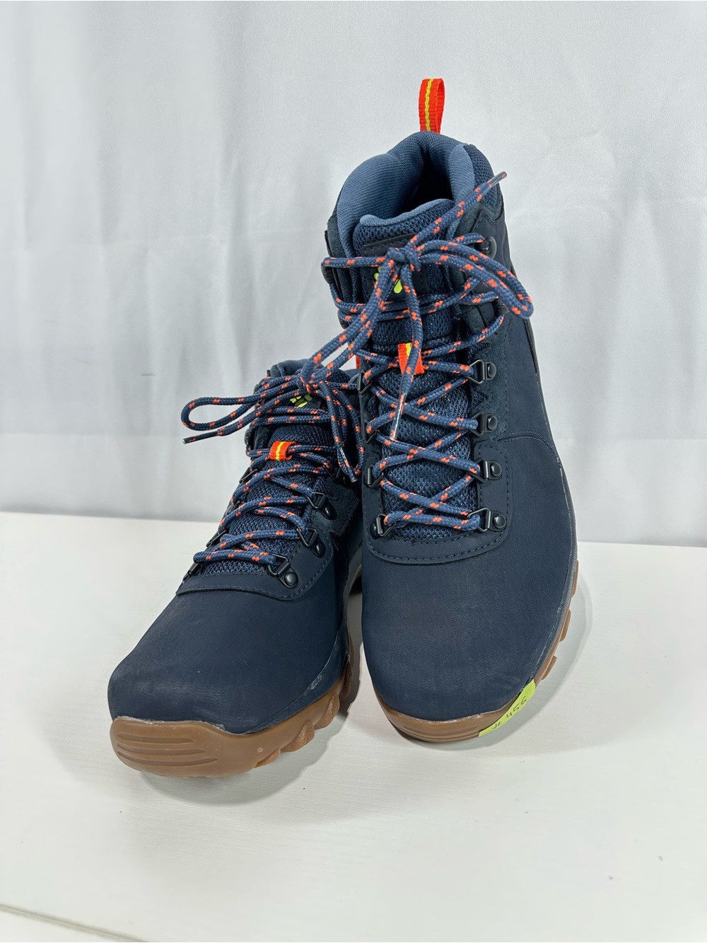 #456 Columbia Men’s Newton Ridge Plus II Waterproof Hiking Boots, Size 11
